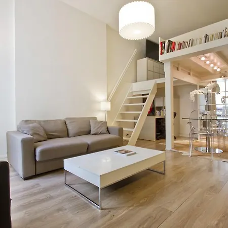 Spacious Studio Near Parc Monceau